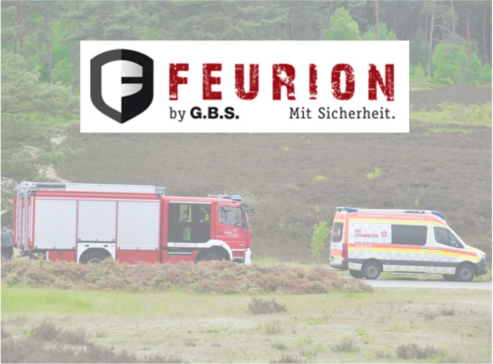 Das Bild zeigt ein Feuerwehrauto und einen Rettungswagen. Darüber das Feurion Logo mit der Unterschrift 