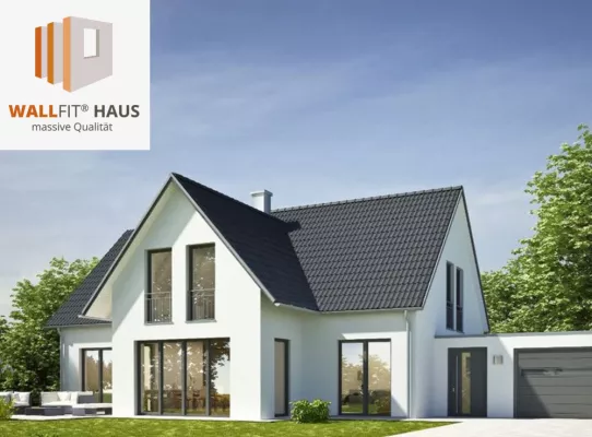 Ein weißes Fertig-Einfamilienhaus, darüber das wallfit Logo.